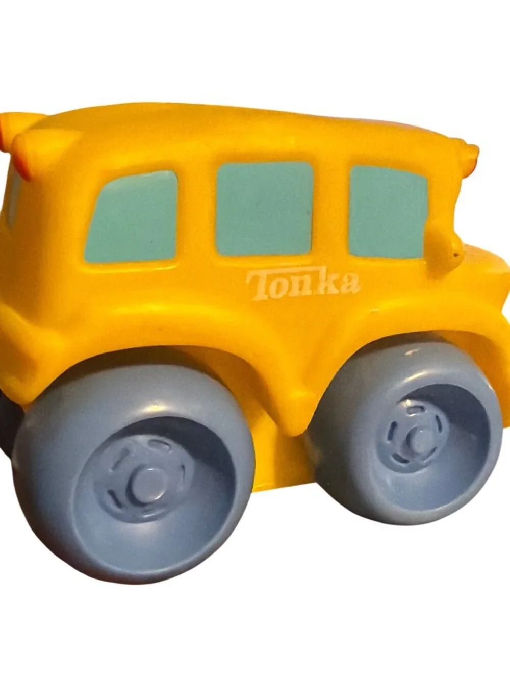 Vintage Tonka 2005 Chuck & Friends Mini School Bus Plastic Toy Rolls Wheels 4